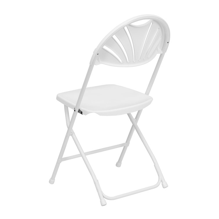 Fan back folding discount chairs